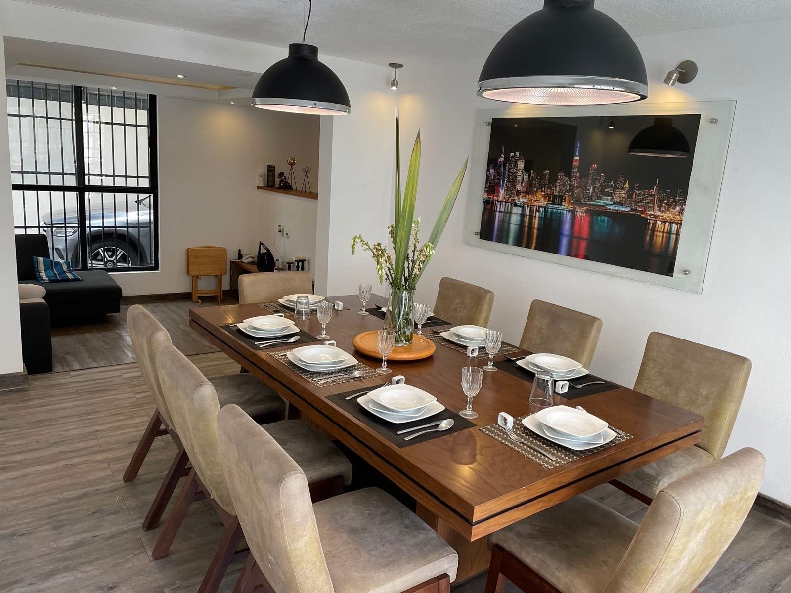 Casa premium cerca de la zona centro de la ciudad en San Francisquito — $30,000/mes
