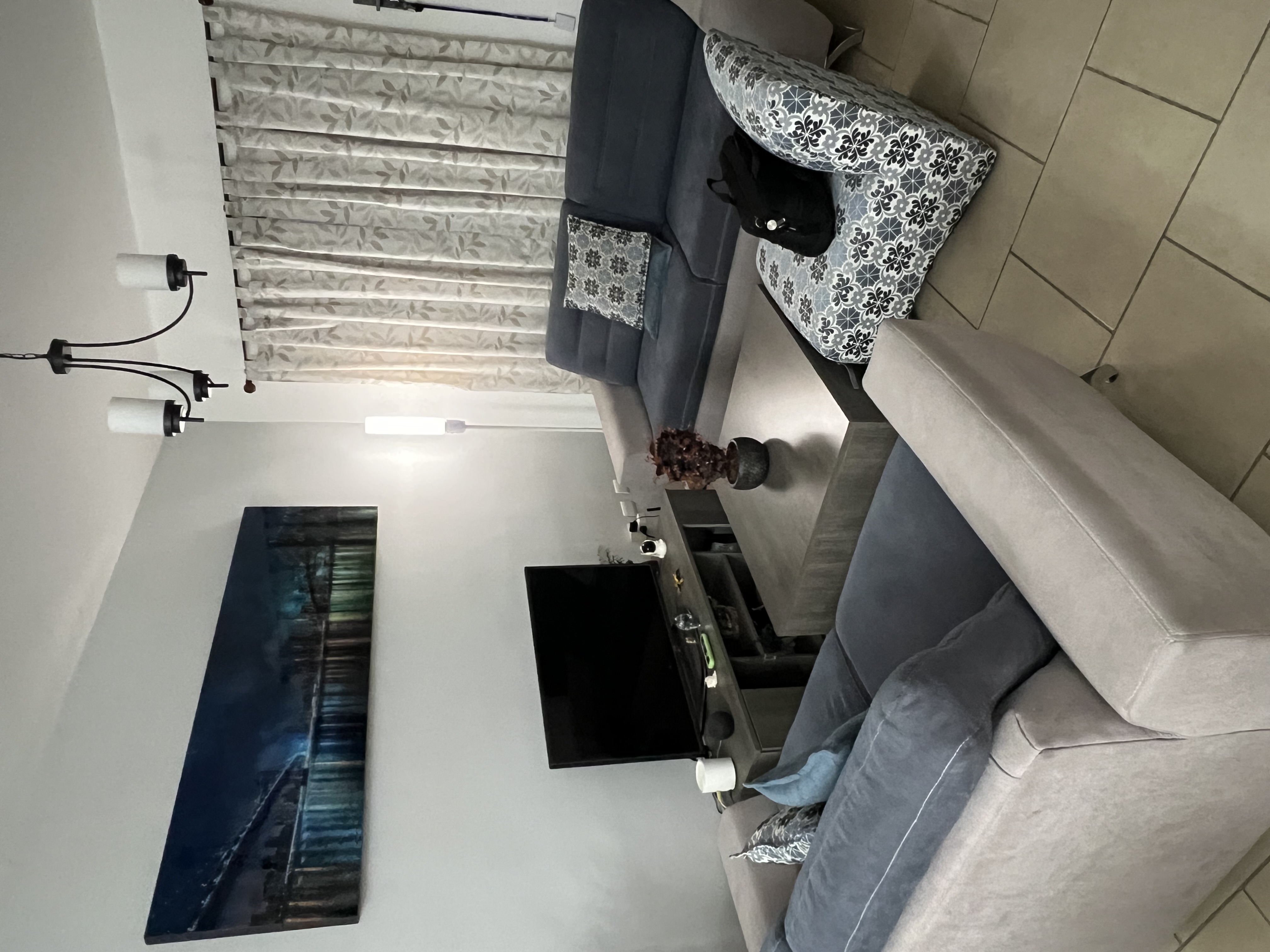Se renta cuarto para estudiante/joven en Cumbres del Lago — $9,500/mes